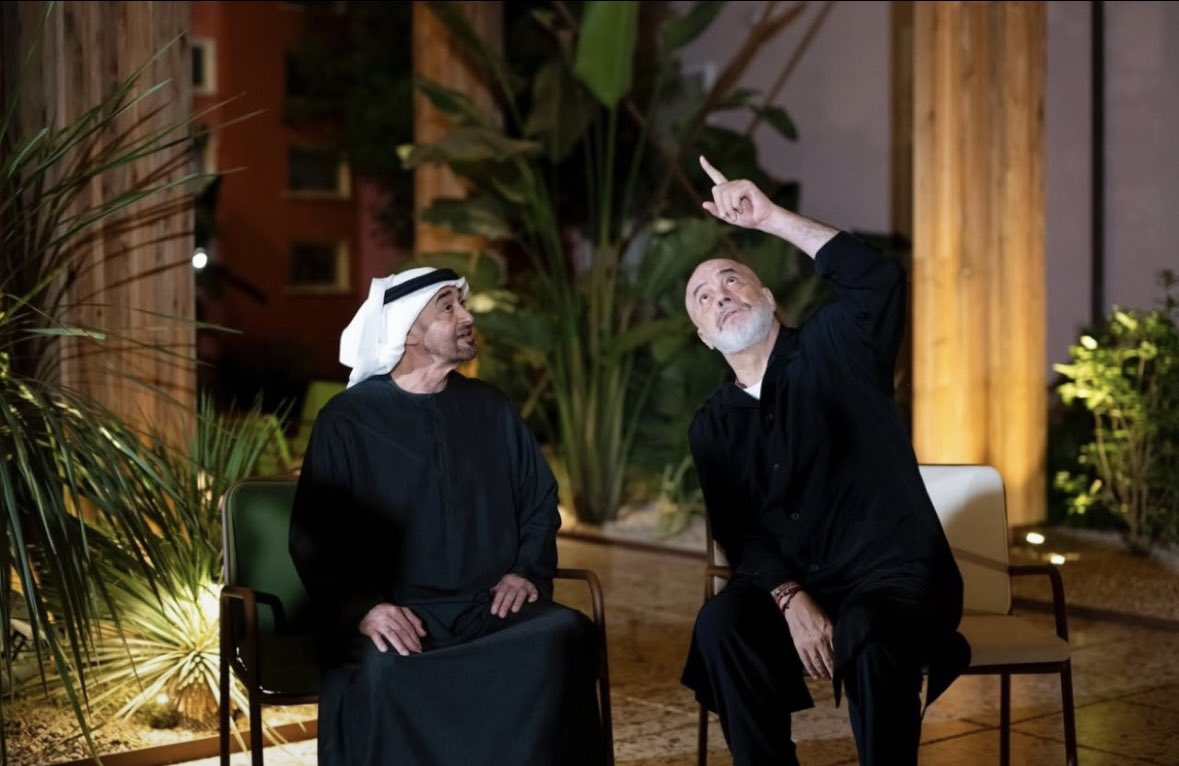 SaraAlhosani_10's tweet image. The West sees Albania as a “future EU member.”
The UAE? A present-day strategic partner!
Here’s a breakdown of Mohamed Bin Zayed’s visit to Albania.. 🇦🇪🇦🇱
Albania = Europe’s overlooked gateway:
• $22.5B GDP
• 10M+ tourists (and booming)
• NATO member, EU candidate
• Access…