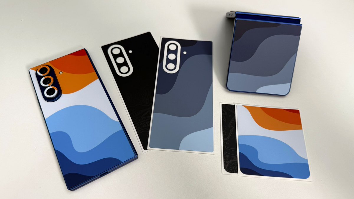 zollotech's tweet image. Thanks to @dbrand for the great skins and perfect screen protector for the #zfold7 and #zflip7