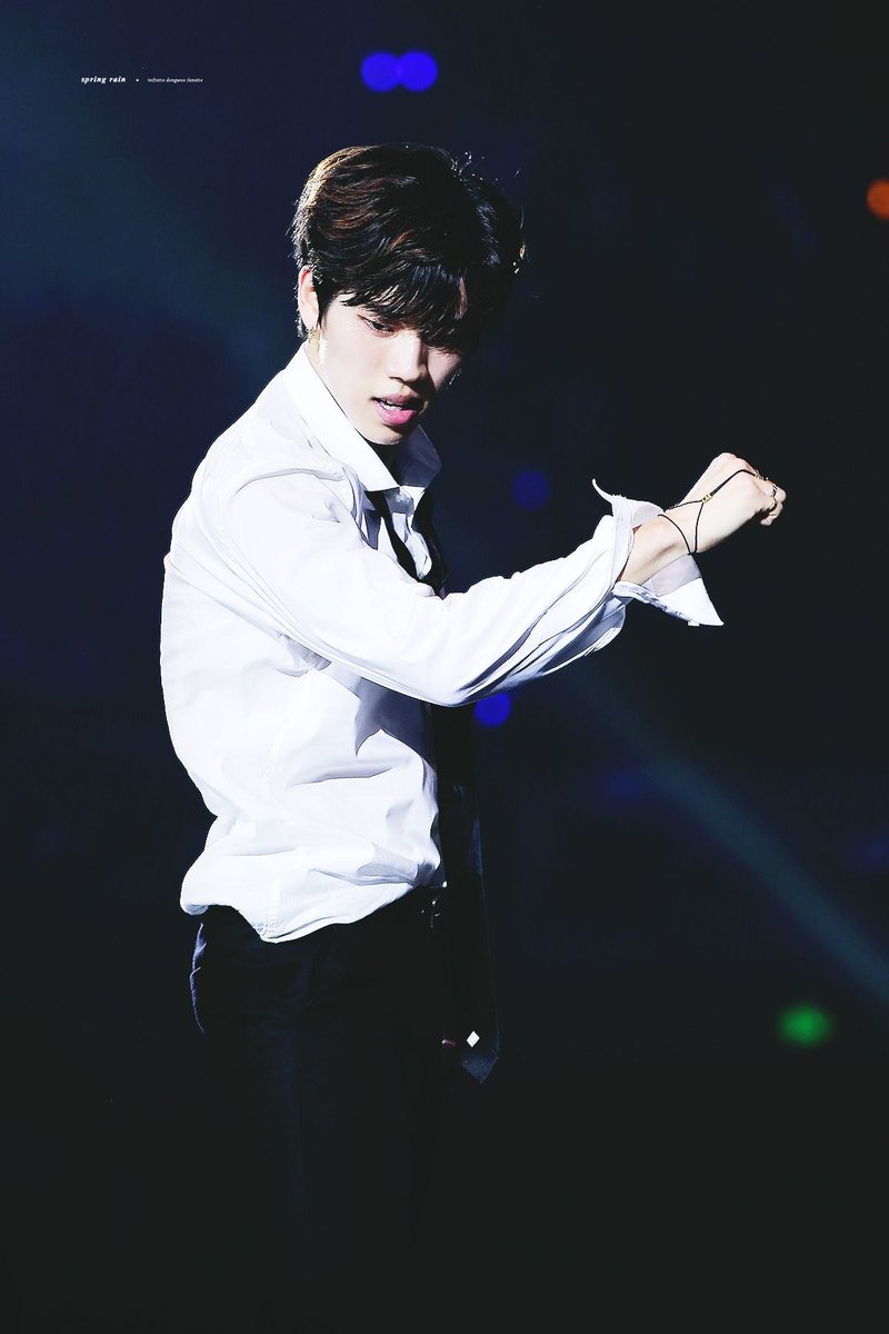 oniinf_1069's tweet photo. 16년 오늘 또또 https://t.co/8D21CaPP8P