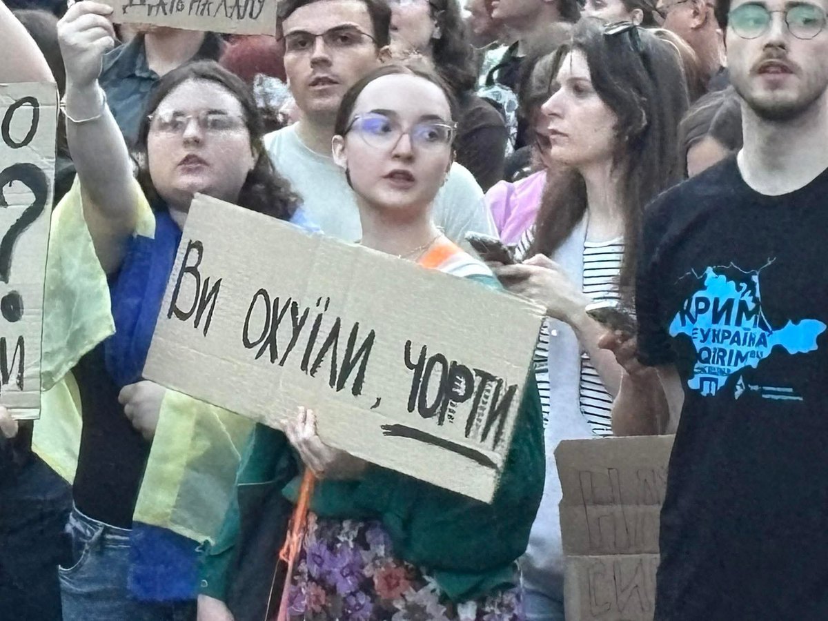EDrohobych's tweet image. Зеленський вчергове зневажив український народ.
Це дії зрадника.
✍🏻Софія Федина