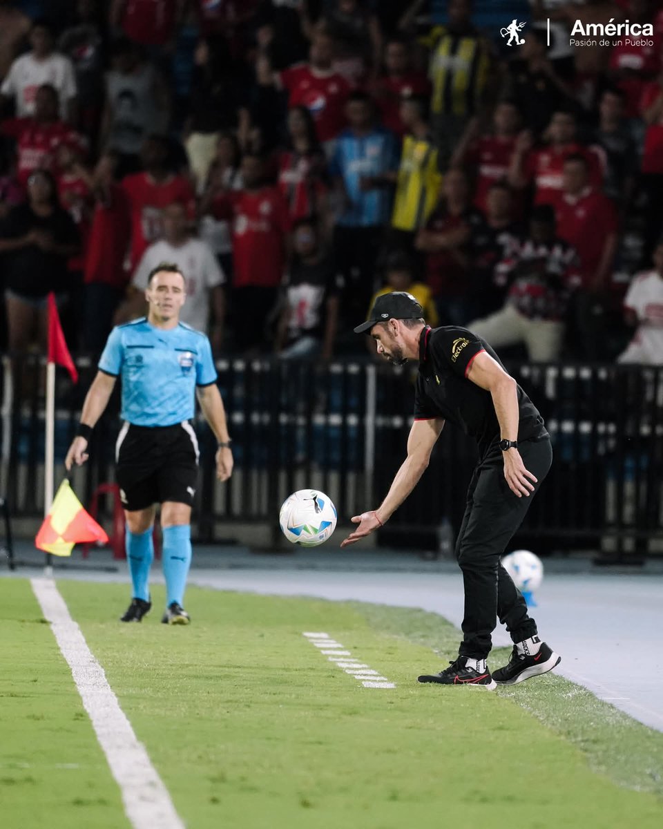 juanccortesd's tweet image. De momento Raimondi me parece un técnico coherente. En la previa del juego en Brasil, dejó clara su intención de soportar el partido y lo hizo. Y en la de este juego utilizó una palabra:  &quot;Equilibrio&quot; y la plasmó en el terreno de Juego. América no fue ultra ofensivo, pero tampoco…