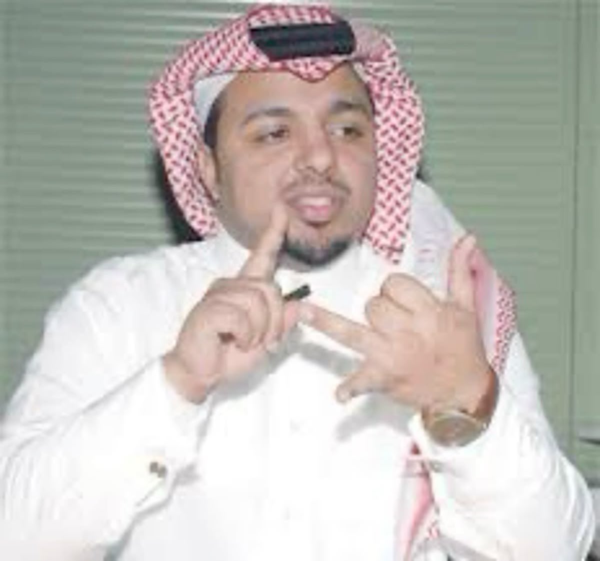 تدخل حساب شخص ماودك يعرف انك تدخل حسابه

Grok وهو حاطك باللسته حقته