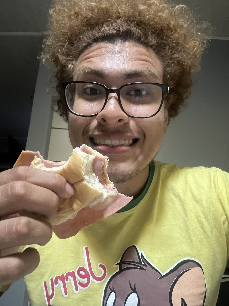 Comendo