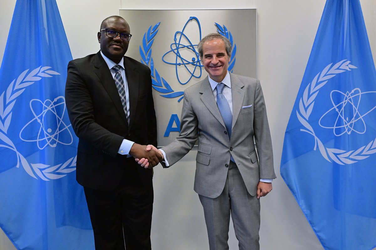UgandaMFA's tweet image. On July 21st 2025, the PS MoFA @Tybisa met with the DG of @iaeaorg, Rafael Mariano Grossi at his office in Vienna. He was accompanied by Amb. Stephen Mubiru Uganda's Ambassador to Germany who is also accredited to Austria, deputy Head of Mission Amb. Dora Kutesa, Mr. Anthony…