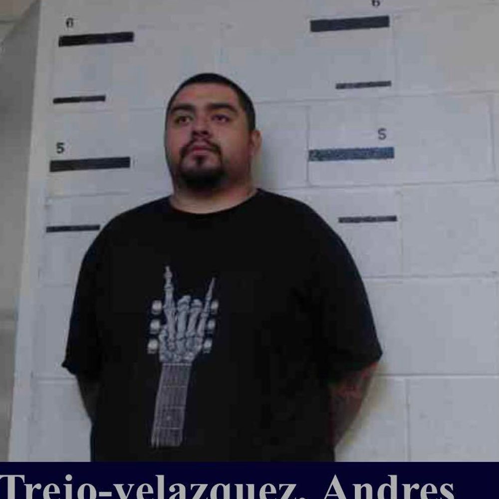 Jere_Memez's tweet image. Six children were allegedly drugged and taken to the bunker, according to Assistant District Attorney Bryan Jones.
Officials say those victims were between 3 and 10 years old.
Investigators say multiple suspects are accused of paying to abuse the children.
Andres…