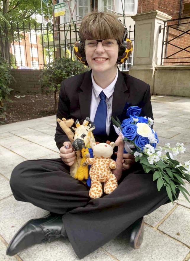 TTExulansic's tweet image. Dead Names: Corei Hall
A 14 year old female to male social transitioner ended her life in October 2023. It is unclear if she was also on testosterone, which is known to be associated with increased suicidality in women with a history of suicide attempts. The note blamed…