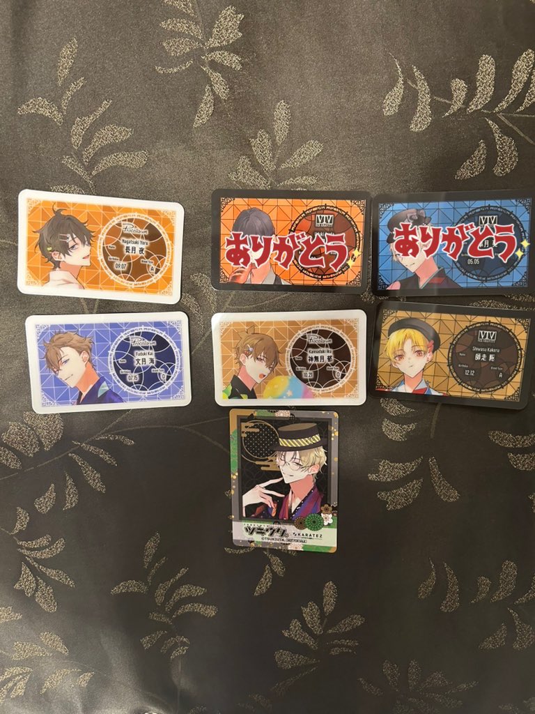 【交換】ツキウタ。　カラ鉄　月鉄祭
プロフィールカード　ミニフォト風カード
譲)プロカ駆　海　夜　郁
ミニフォト　春

求)フォトカ 始<プロカ　始

異種交換可能でございます。郵送交換でお願いします。
検索からもお声掛けください。