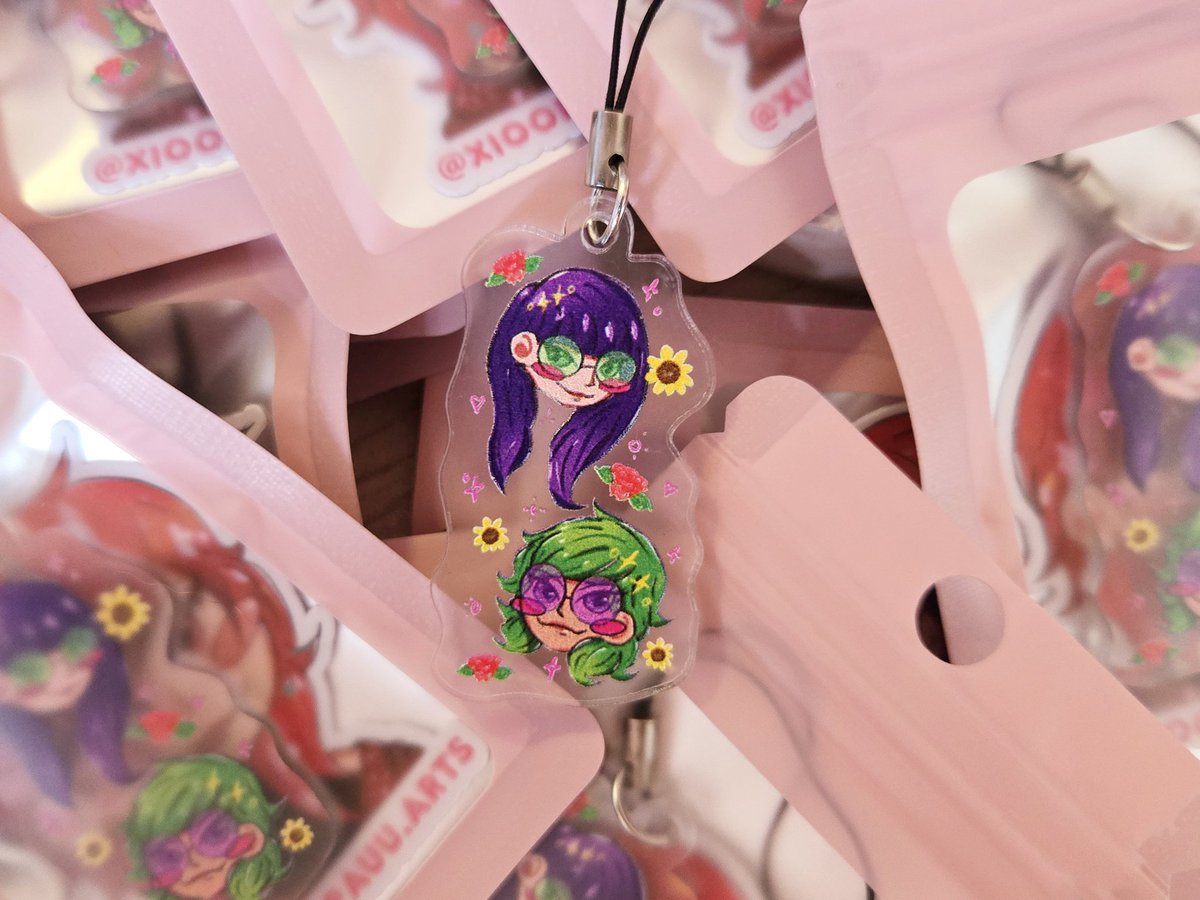 Pau ✨️ (@xioopauu) on Twitter photo Packing today! This is my first order from <a href="/Mozaiku_Prints/">Mozaiku Prints ✨</a> AND DEFINITELY WON'T BE THE LAST. An instant go-to now for sure 🥹🫶 Packing today! This is my first order from <a href="/Mozaiku_Prints/">Mozaiku Prints ✨</a> AND DEFINITELY WON'T BE THE LAST. An instant go-to now for sure 🥹🫶