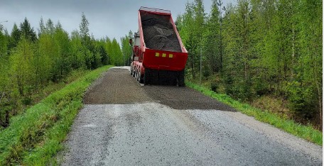 mmsaatio's tweet image. Nyt löydät helposti ja kootusti tietoa metsäteistä, niiden hallinnoinnista, käytöstä, kunnossapidosta ja perusparantamisesta Metsätieoppaasta. Materiaali on vapaasti hyödynnettävissä oppilaitosten, tiekuntien, tieosakkaiden, tienkäyttäjien, metsäammattilaisten ja…