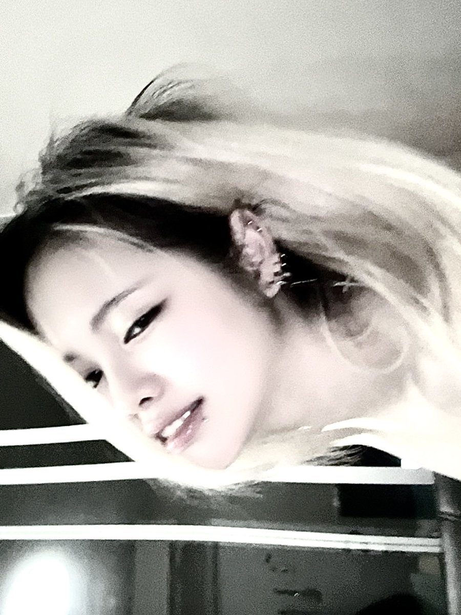 shutupfme's tweet photo. ? https://t.co/vRKXgtBpiE