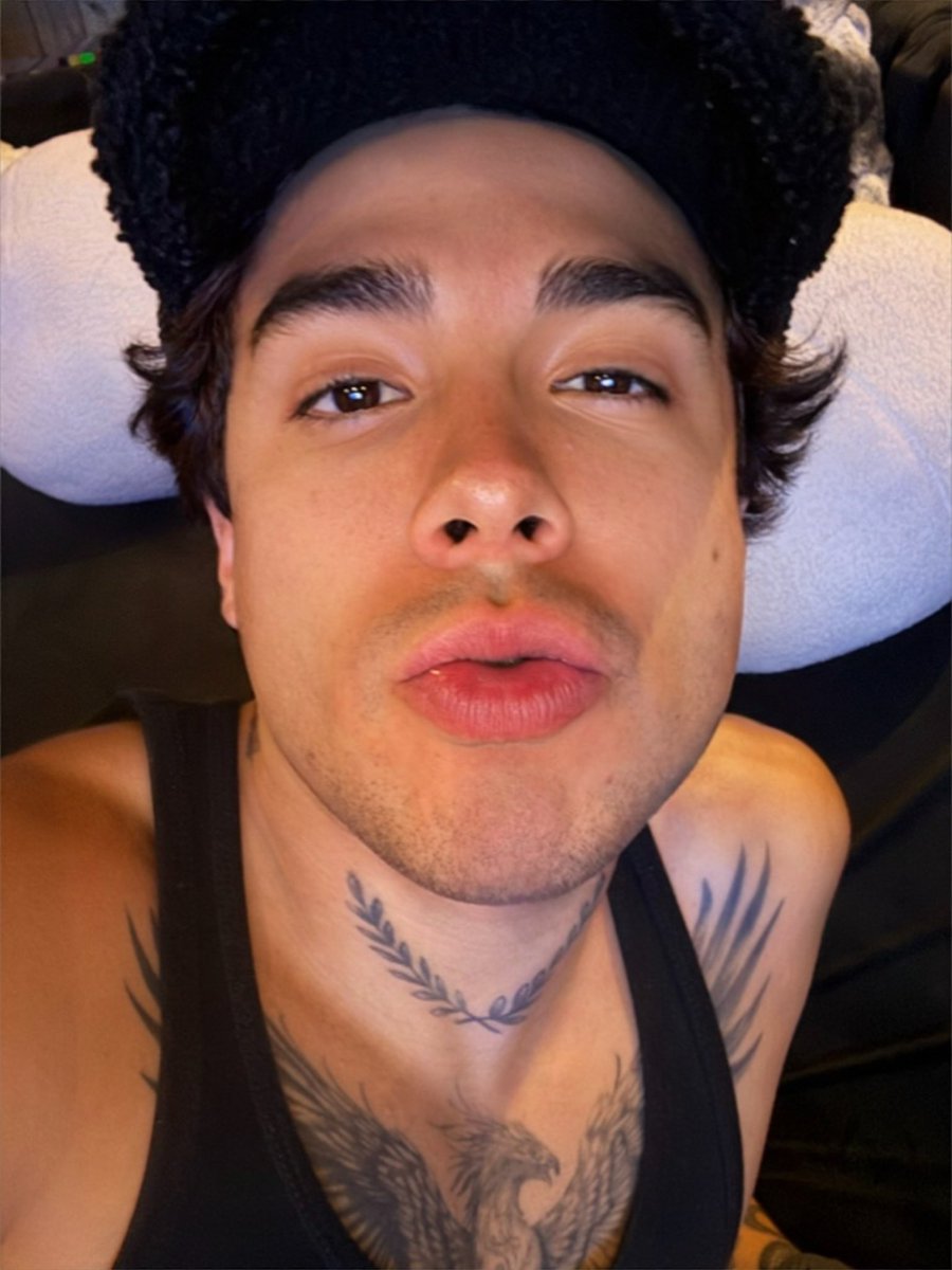 😚