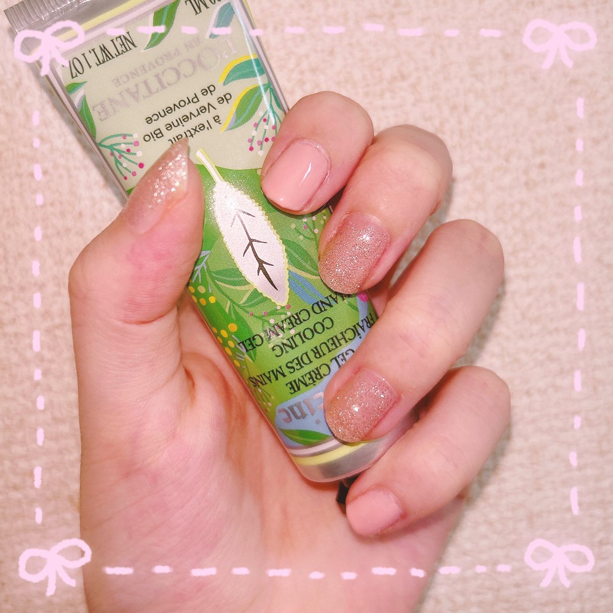 _noach's tweet image. 初のセルフジェルネイル💅
ピンクとラメでしあげたよ！