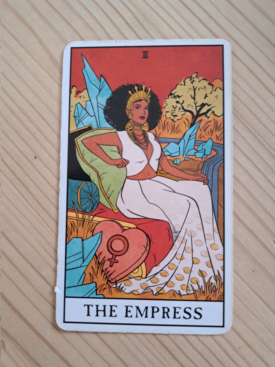 Laurajk32's tweet image. Today's card is The Empress
If we don't let our natural talents develop, we'll never know what we can achieve.
#natural #talent #achieve #develop
#tarot #tarotmessage #LauraJK32