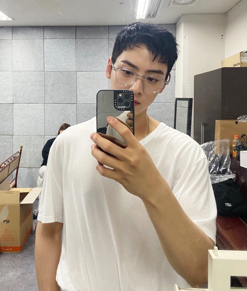 happy_young0330's tweet photo. 짤머 으누사진 보기✌️
기엽다 

#차은우 #CHAEUNWOO https://t.co/Guwb8eb8og