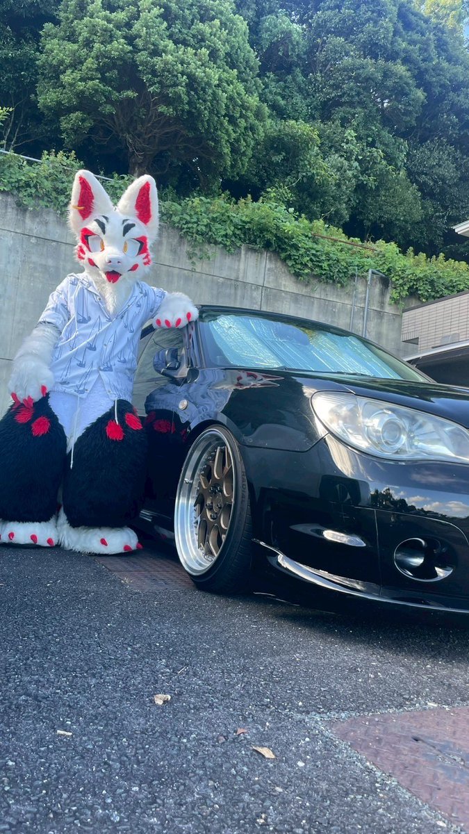 車もキャラも脚が短いです🦵
 #キャラと愛車
 #みどりオフ