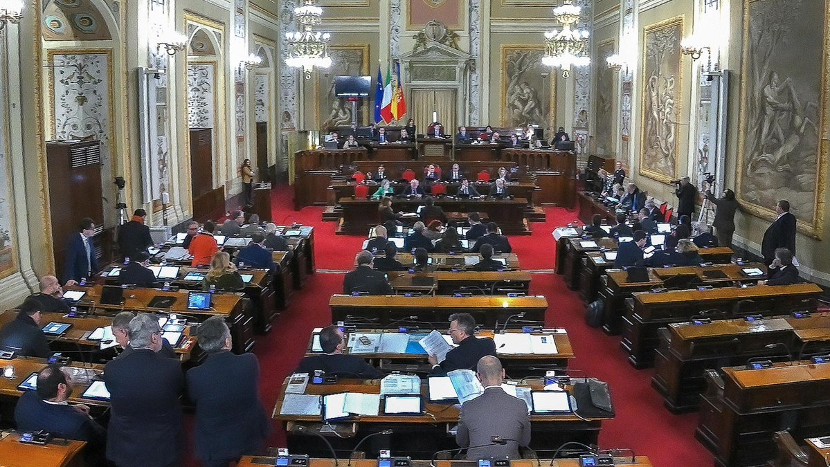 rep_palermo's tweet image. Vietnam centrodestra, la riforma dei consorzi bocciata con voto segreto palermo.repubblica.it/politica/2025/…