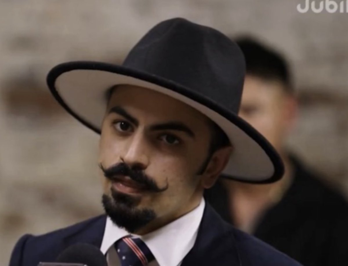 DrJavadTHashmi's tweet image. Just logged in to say that @mehdirhasan should've said "I mustache you a question, but I'll shave it for later." Overall good job by Mehdi & of course disagree with those who bring up the "platforming" thing.