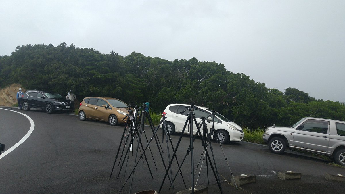 makkisse999's tweet image. 横殴りの通り雨で皆さん
カメラ出せず #H3F6CFT 機体移動