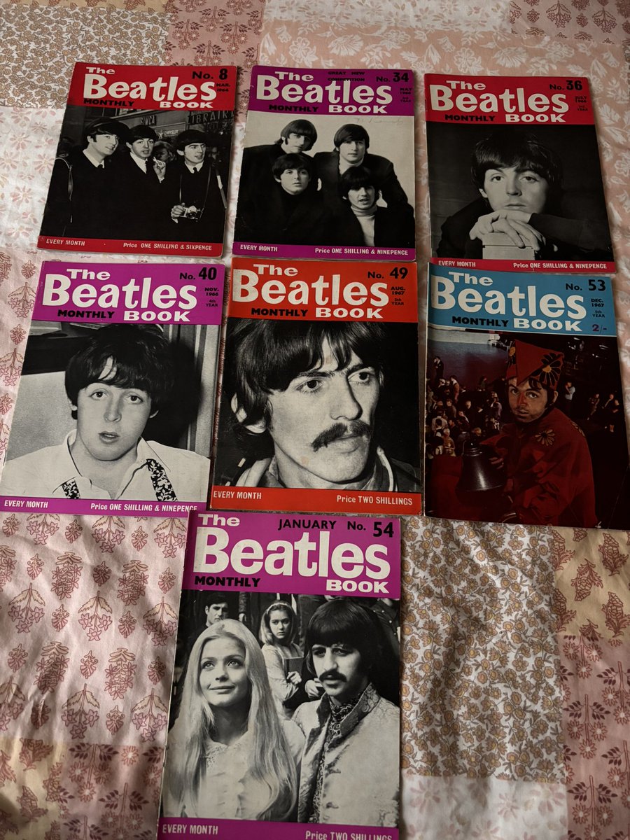 voidmccartney's tweet image. Got some more Beatles monthly books for my collection! 💋