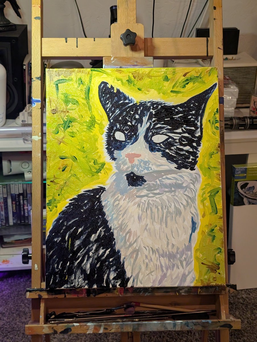 ElonTusk_4Real's tweet image. Okay I'm trying to be better about videos and stuff cuz y'all tell me you like them
I will work on better camera angles but here's the somewhat unceremonious way I start a portrait backdrop
I am only using colors from this cats eyeballs as the pallette for the background which…