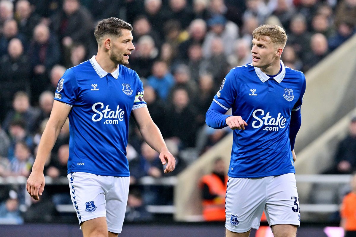 ULTIMATE #FPL Defensive Picks ✅

In-depth thread 🧵 

Featuring: 

▫️Budget enablers 🌟
▫️Premium assets 💵
▫️Differentials 💎
▫️Defender rotations 🔄
▫️Fixture runs 🗓️
▫️Stats 📊