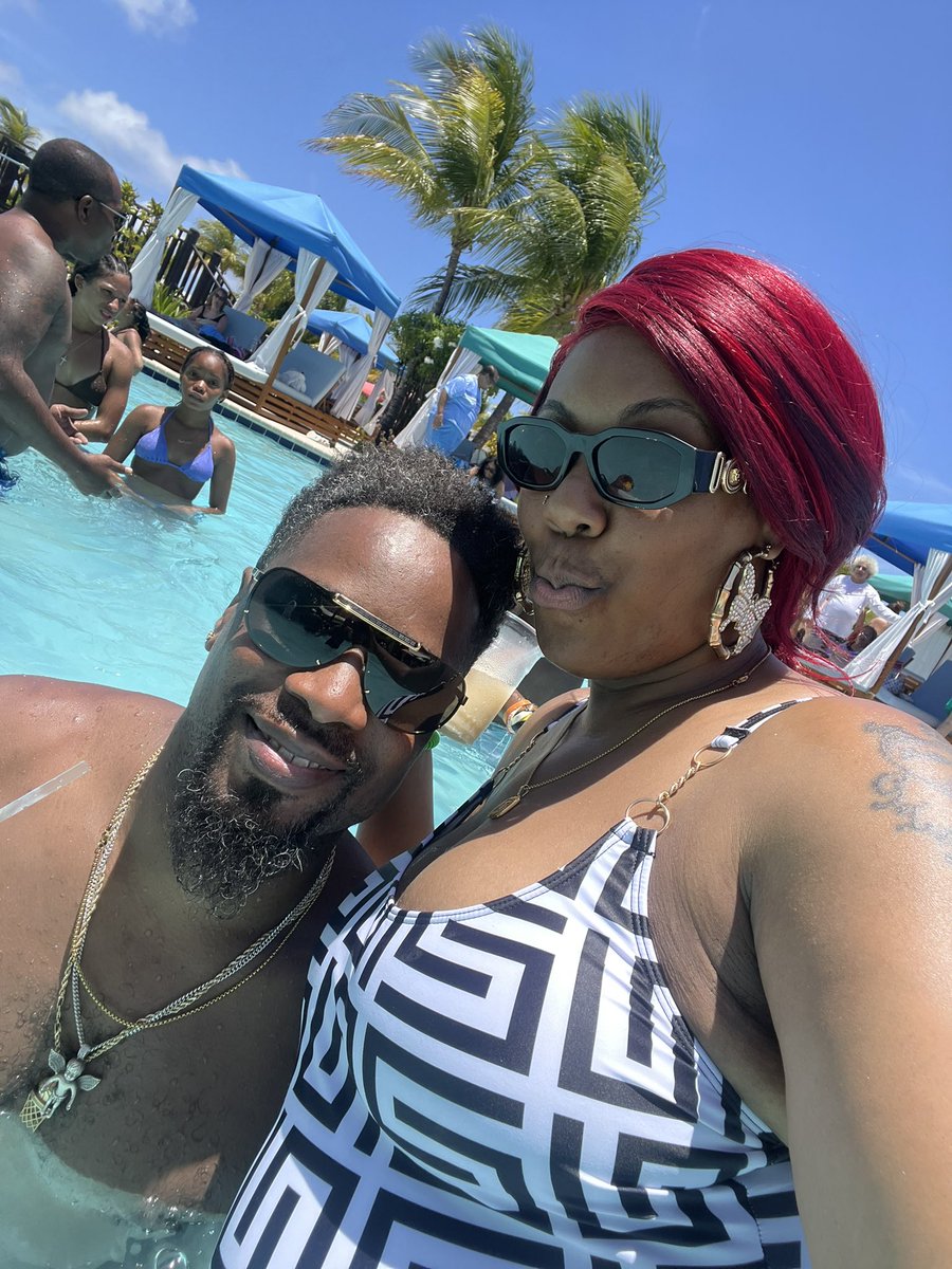 SheKnowsSports's tweet image. If you were wondering how vacation is going:
- My skin is glowing
- I won $85 on the penny slots
- And me and my husband acting a damn fool cuz that’s what we do
- I ain’t been arguing with nobody … NOBODY (especially on the internet)!!! 🤣