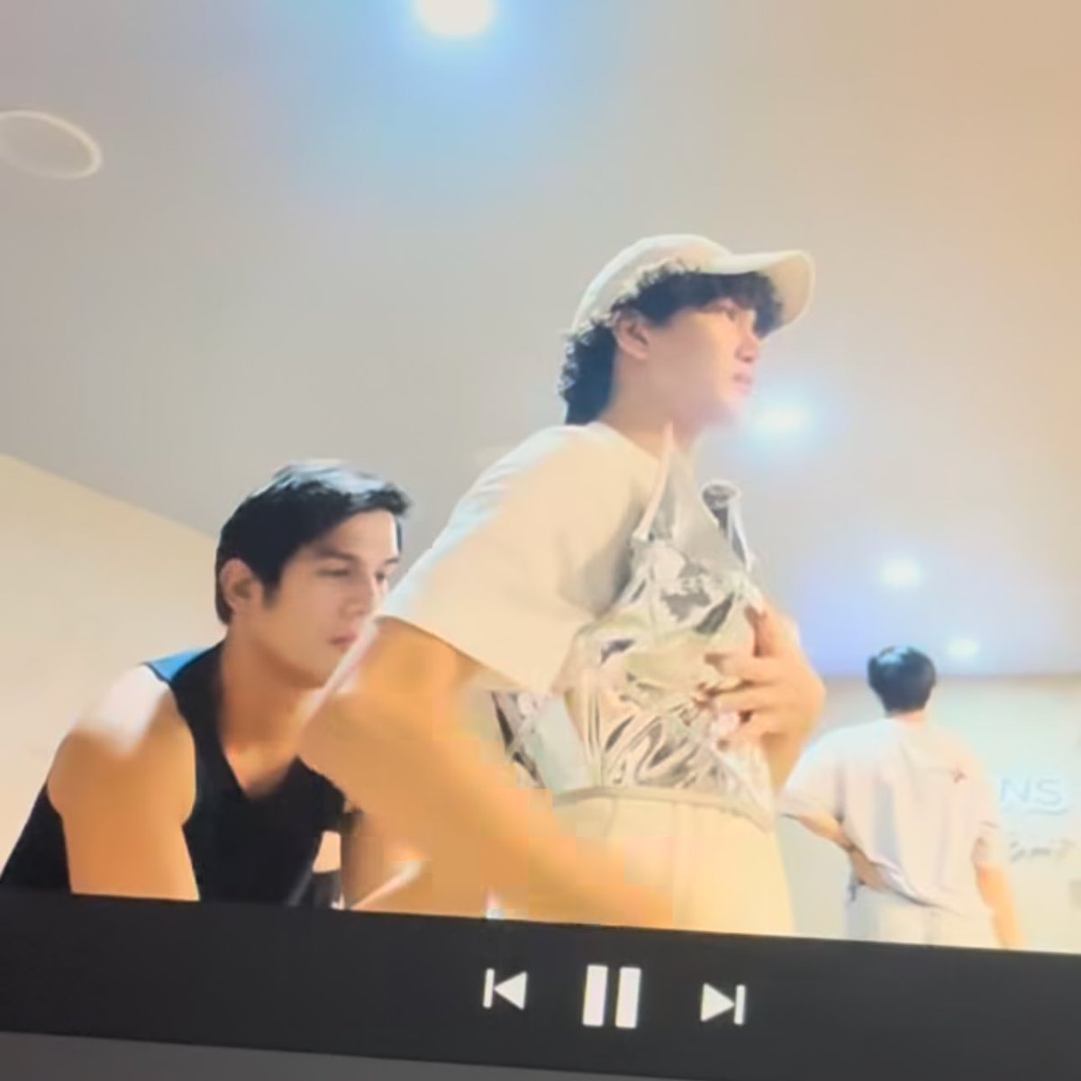 jvpereiraaaaa (@jvpereiraaaaa) on Twitter photo Kabahan na kayo, nag-eedit na ng vlog si <a href="/minortiz/">Minty “fantasy” Fresh</a>
Sabihin niyo ready na kayo at excited kayo para mapressure siya mag upload agad. Kabahan na kayo, nag-eedit na ng vlog si <a href="/minortiz/">Minty “fantasy” Fresh</a>
Sabihin niyo ready na kayo at excited kayo para mapressure siya mag upload agad.