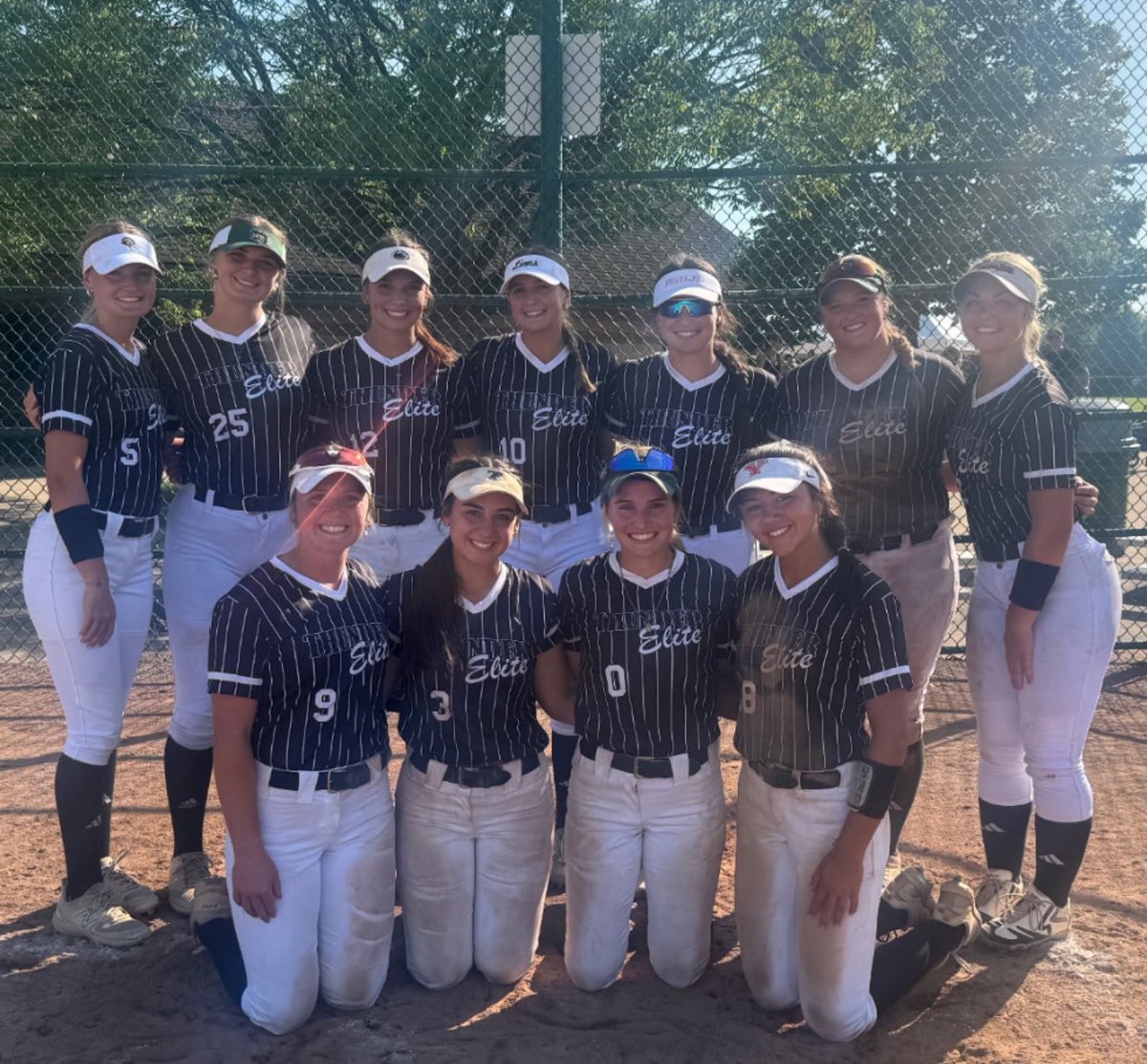 LineDsoftball's tweet image. Event News: Day 2 of 18U/16U Regionals at AFCS🥎 Link below to read the full story!⬇️
🔗: linedrivemedia.com/news/event-new…
#linedrivemedia #linedrivesoftball #softball #AllianceFastpitch #AFCS