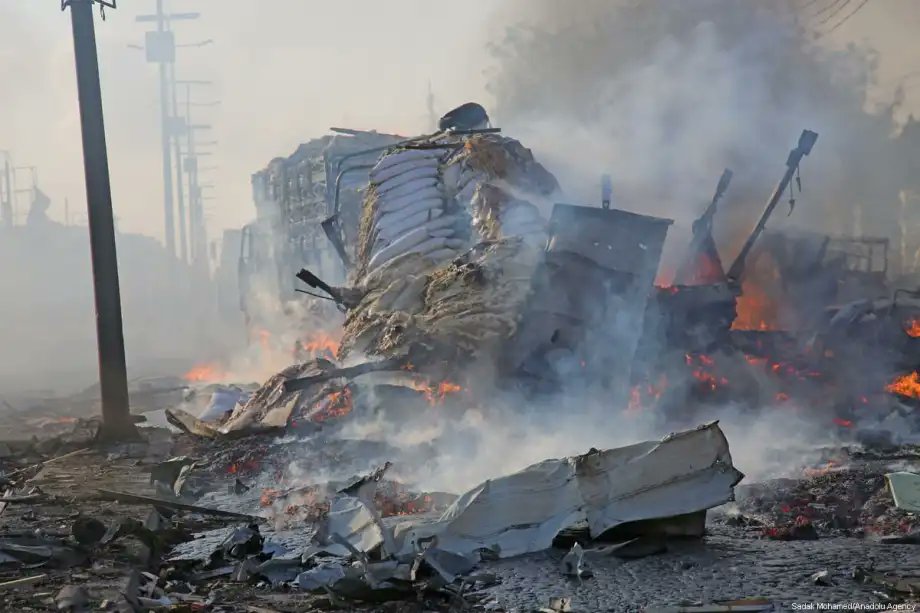 Levi_LCL's tweet image. Trump promised to end “forever wars.”
Instead, U.S. airstrikes in Somalia have more than doubled—killing civilians, fueling insurgents, and wasting taxpayer dollars.
No strategy, no peace—just more war. Al-Shabab rises and nobody even talks about this conflict.
Killing…