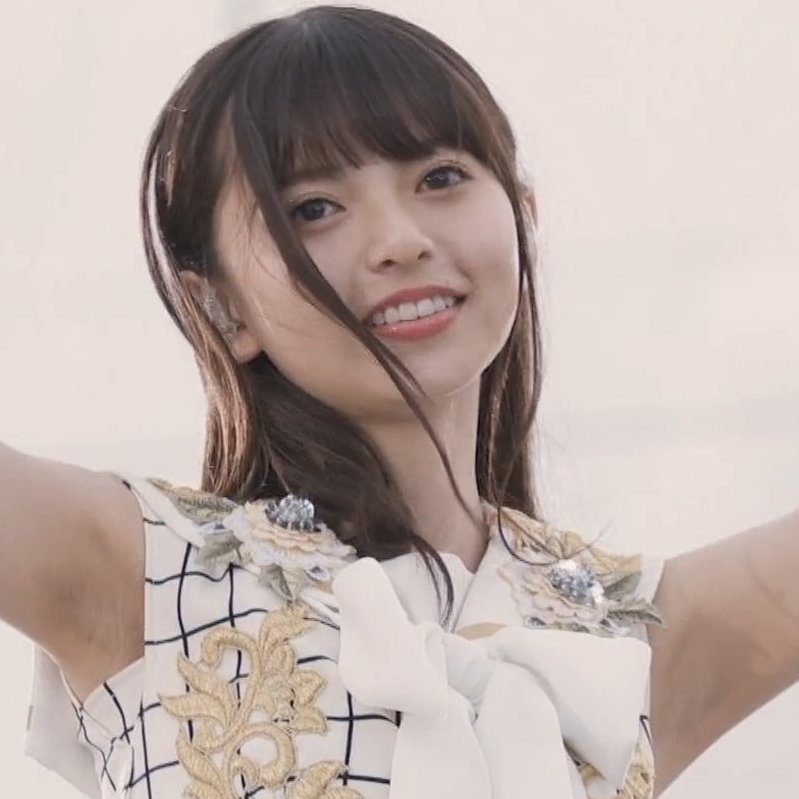 10周年記念　齋藤飛鳥　レアポ肘 Amazon.co.jp: 齋藤飛鳥 表紙 週刊少年チャンピオン 9冊セット