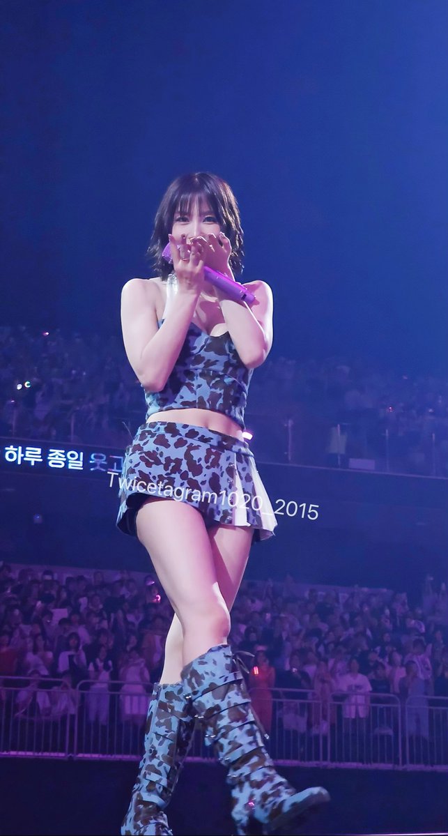 Once1020cola's tweet image. 250720 Twice仁川場
#twice #林娜璉 #俞定延 #平井桃 #湊崎紗夏 #트와이스 #임나연 #ナヨン #유정연 #ジョンヨン #모모 #平井もも #사나 #湊崎紗夏 #サナ #twice_thisisfor_world_tour