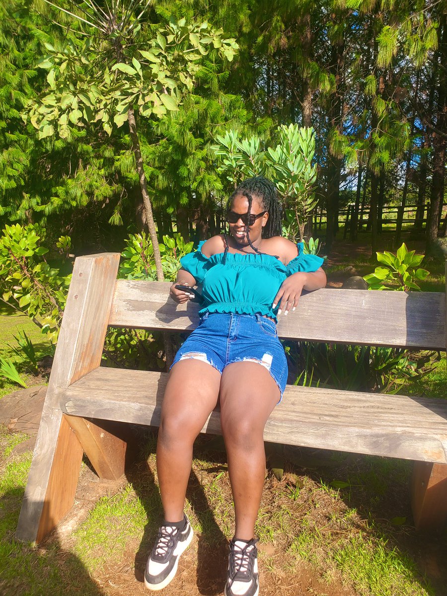 GadgetHive25's tweet image. Happy Birthday Miss KPC.We at Rapha Gadgets we would like to wish you well in all you endeavours.......do visit our offices for your present 🎁