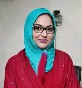 ahmad__bobak's tweet image. ظلم کی انتہا
عائشہ نذیر جٹ کو ساری رات 6 ماہ کی بچی کے ساتھ حبس بے جا میں رکھا گیا ۔ مریم نواز ایک خاتون ہے کیا ایک خاتون اپنے صوبہ میں دوسری خواتین کی عزت کا تحفظ نہیں کر سکتی ؟
شرم کا مقام ہے