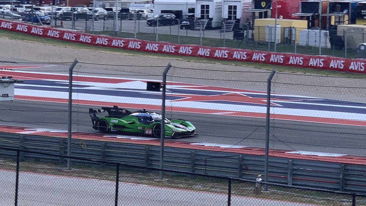 BallisticChillz tweet media