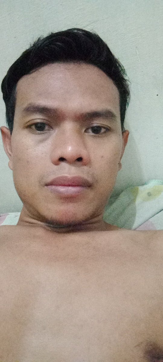 Adakah orang yang mau pinjamin AQ uang buat makan