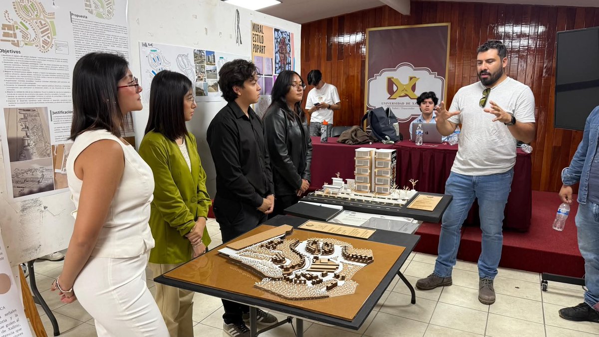 Coalición Movilidad Segura Veracruz (@coalicionmsv) on Twitter photo El arquitecto Antonio Sainz <a href="/camellinlove/">Porque soy xalapeño</a> integrante de la Coalición Movilidad Segura Veracruz estuvo con los alumnos de la Universidad de Xalapa en la entrega final de proyectos de 2° y 8° semestre de Arquitectura.
Compartió temas de seguridad vial, calles más inclusivas y cómo El arquitecto Antonio Sainz <a href="/camellinlove/">Porque soy xalapeño</a> integrante de la Coalición Movilidad Segura Veracruz estuvo con los alumnos de la Universidad de Xalapa en la entrega final de proyectos de 2° y 8° semestre de Arquitectura.
Compartió temas de seguridad vial, calles más inclusivas y cómo
