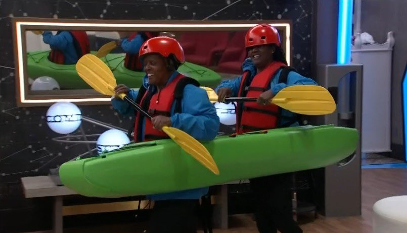 SelfEvicted_BB's tweet image. Zach and Ashley need this punishment next week #BB27