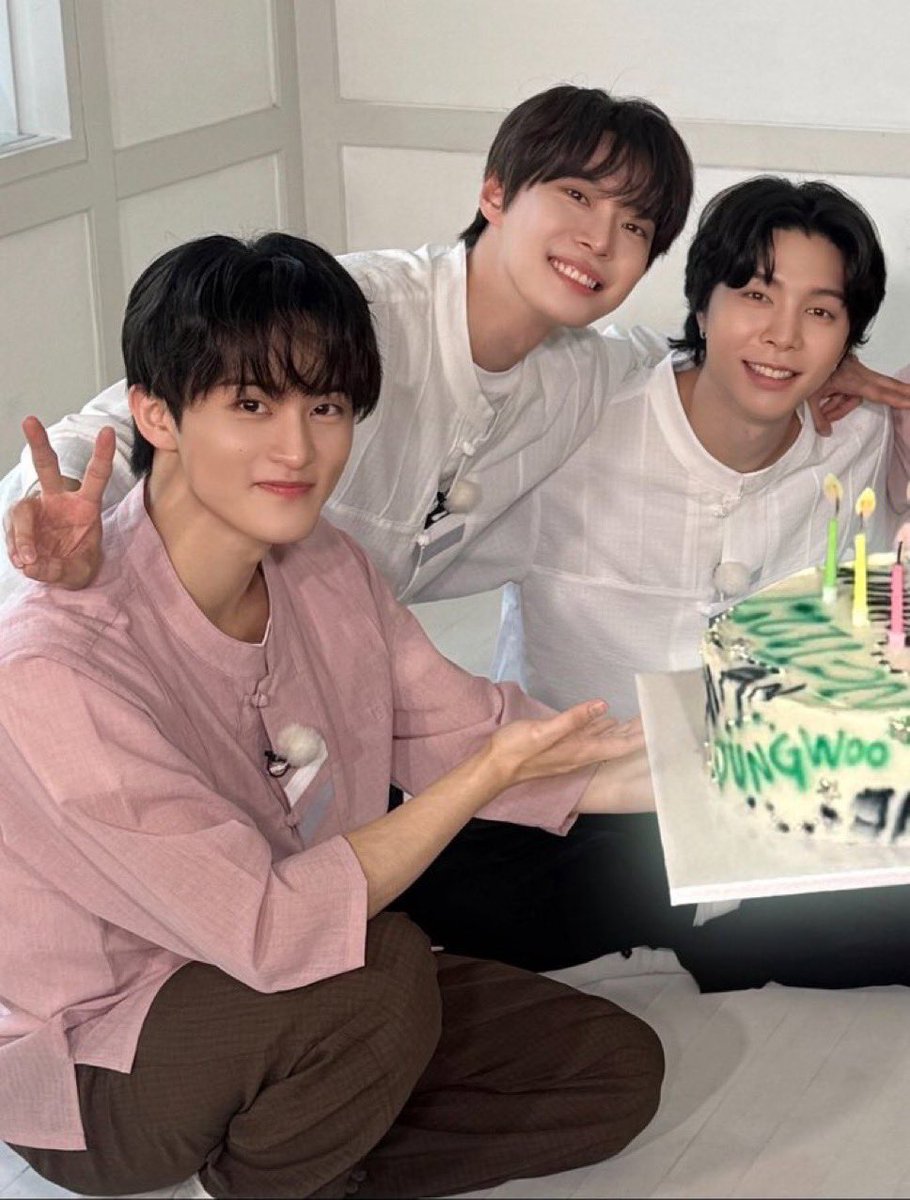 d0d0Rj's tweet image. 마음따떳하다..