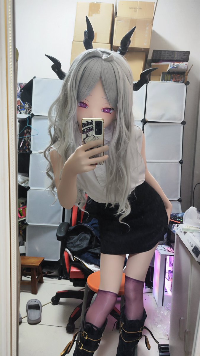sensei～请。。。再靠近一点点。。