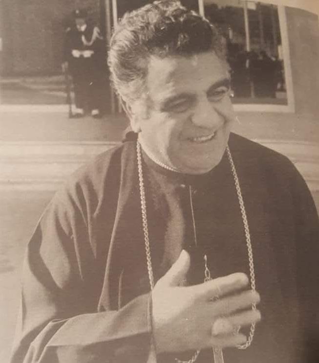 LebBlitz's tweet image. "Lebanon is composed of a group of ethnicities, religions, and civilizations, diverse in their origins and lifestyles. What unites them is their shared desire to live within a geographic and political entity that ensures their freedom"
~Abbot Charbel Kassis