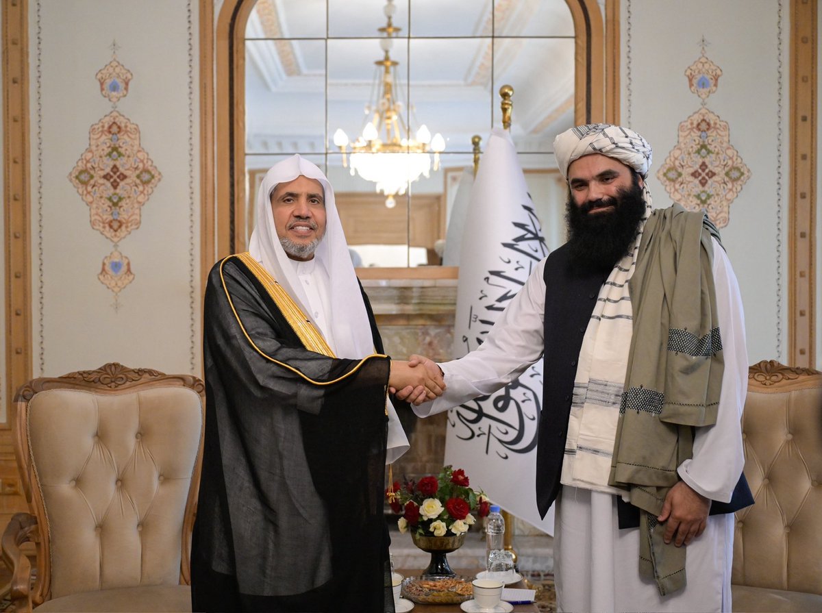 MWLOrg_en's tweet image. At the Chahar Chinar Palace, H.E. Sheikh Dr. #MohammedAlissa @MhmdAlissa , Secretary-General of the MWL and Chairman of the Organization of Muslim Scholars, met with H.E. Khalifa Sirajuddin Haqqani, Minister of Interior of Afghanistan.
During the meeting, they discussed the…