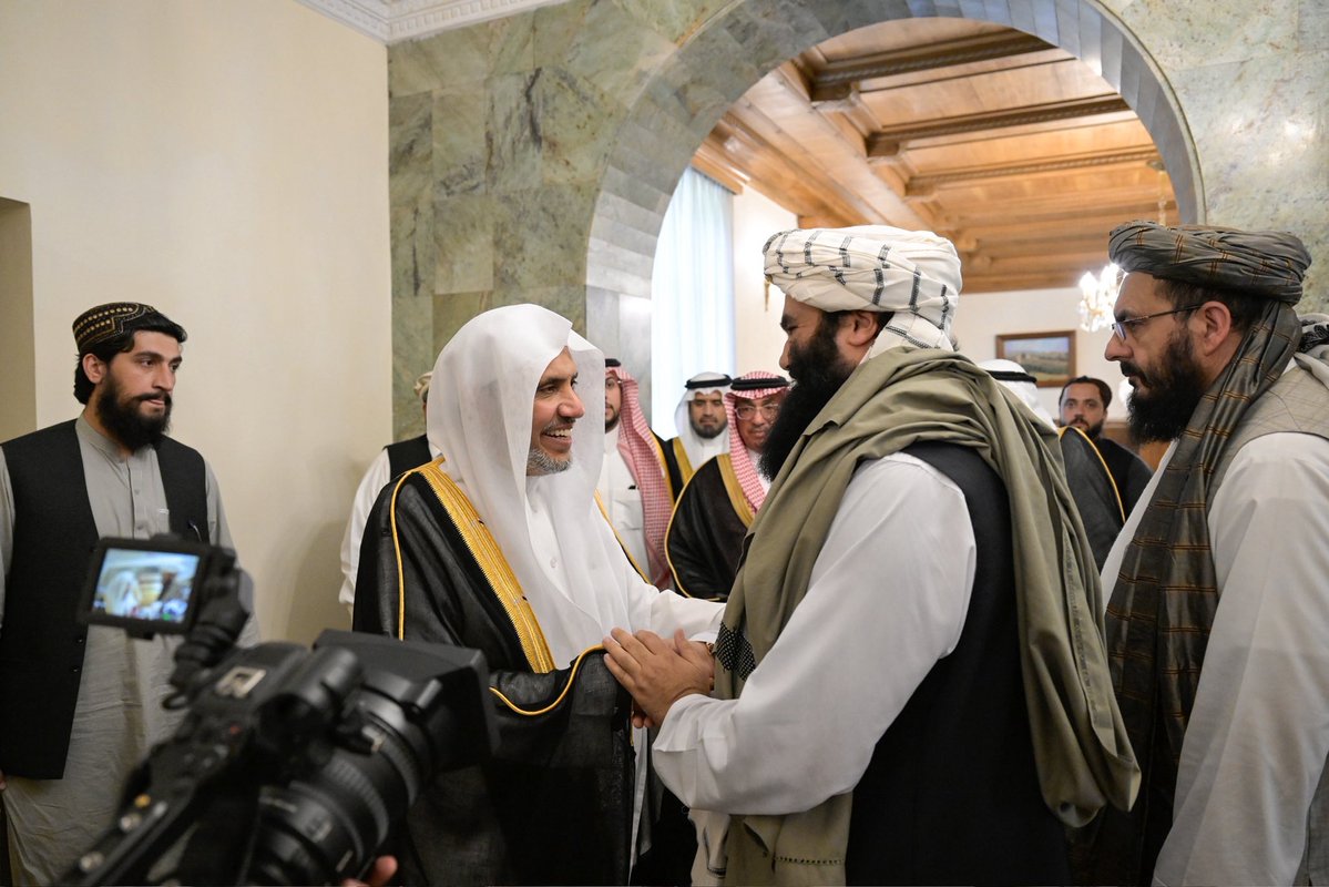MWLOrg_en's tweet image. At the Chahar Chinar Palace, H.E. Sheikh Dr. #MohammedAlissa @MhmdAlissa , Secretary-General of the MWL and Chairman of the Organization of Muslim Scholars, met with H.E. Khalifa Sirajuddin Haqqani, Minister of Interior of Afghanistan.
During the meeting, they discussed the…