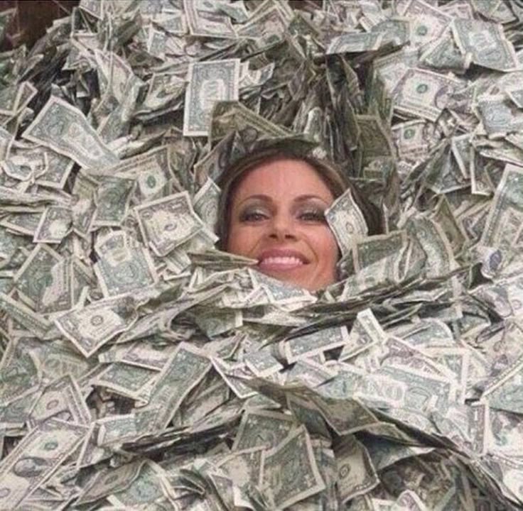 shawtyastrology's tweet image. in honor of leo season, i think leo placements deserve an extra $10,000 idk, what do u think? ♌️👀