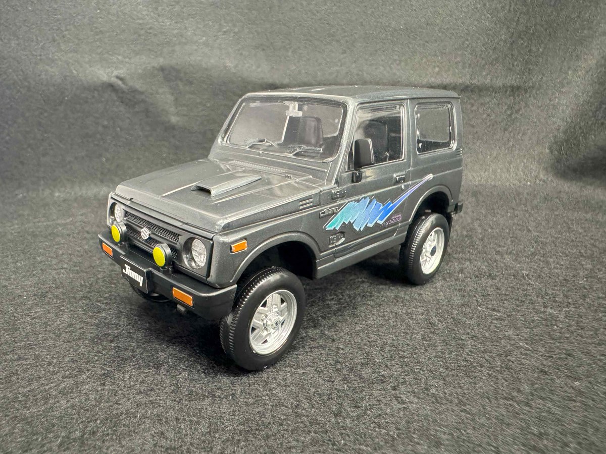 aoshima_PR's tweet image. 🔶好評発売中🔶
楽プラ スナップキット
No.18-SW スズキ JA11 ジムニー(スペリアホワイト)
No.18-CG スズキ JA11 ジムニー(チャコールグレーメタリック)
No.18-TB スズキ JA11 ジムニー(トリトンブルーメタリック)
塗装&接着剤不要で写真のような仕上がりに♪…