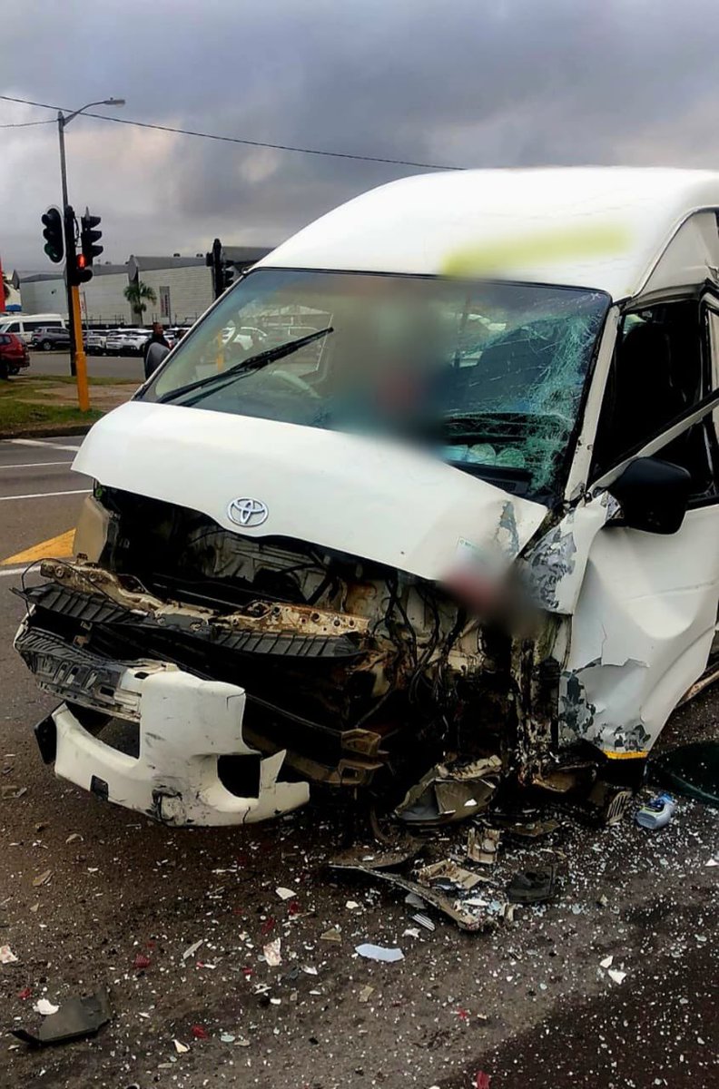 Time - 07:34
Date - 23 July 2025

Taxi Crash Old Main Road by SAPS, Pinetown. ALSParamedics on scene

#KZNTRAFFIC