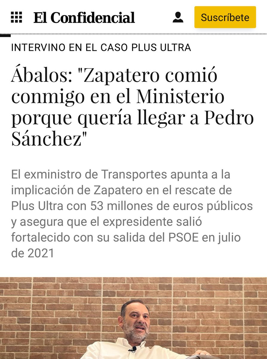 alvaronieto's tweet image. Veamos en solo dos pantallazos la calaña de un señor llamado José Luis Ábalos… Hace seis días decía que era un bulo nuestra exclusiva sobre su reunión con ZP para hablar de Plus Ultra. Hoy la confirma él mismo en El Confidencial. Una vez más, THE OBJECTIVE por delante.