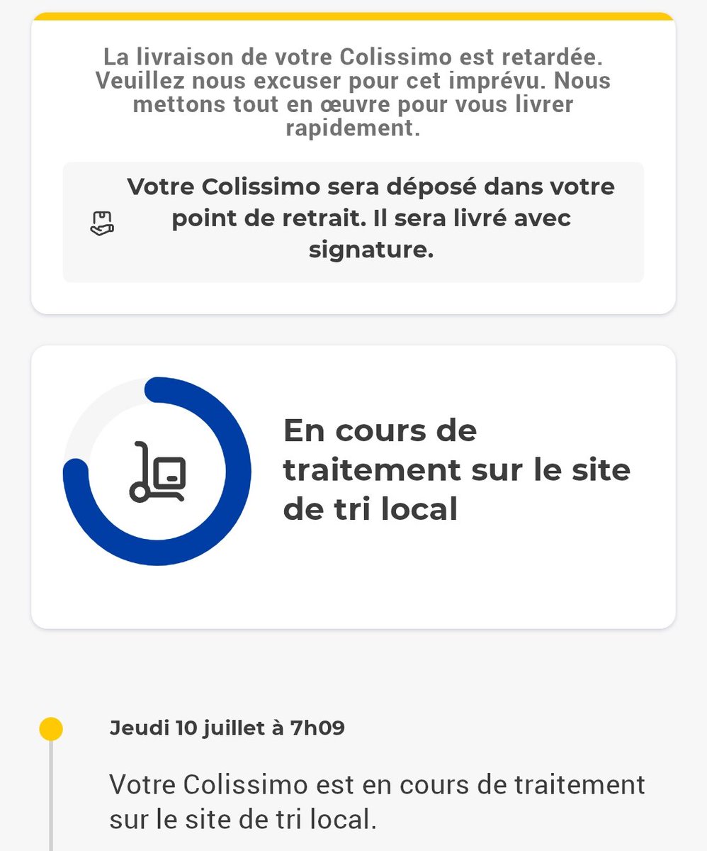 Djydjys's tweet photo. Quel beau service client @GroupeLaPoste ! Je contacte la service réclamations car j'ai un colis bloqué en centre de tri local depuis le 10 juillet, on me répond que le colis aurait été livré, une signature dans le pays imaginaire par Peter Pan sans doute !!! https://t.co/ztNs4uuMZ6
