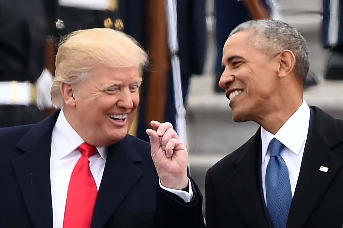 NightwatchN8's tweet image. Smacks of total desperation for Maga to be so embarrassed with their guy in office that they want us all preoccupied with a president who's been out of office for 8 1/2 years
#TrumpEpsteinCoverup #TrumpPedoFiles #TrumpIsUnfitForOffice Arrest Barack Obama
