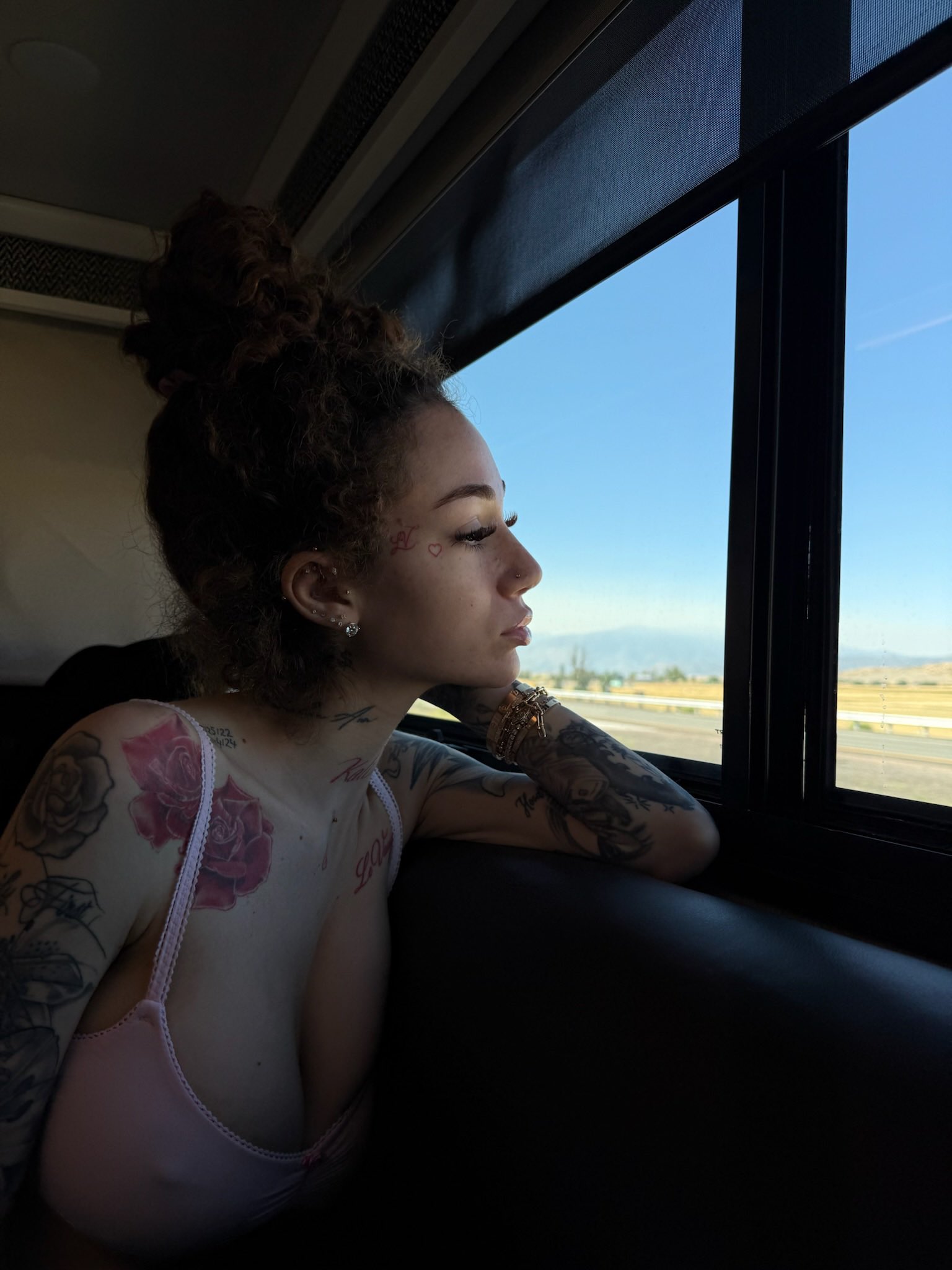 Bhad Bhabie on X: t.cotCvXXKBsWe t.co9wKw5n59yS  X
