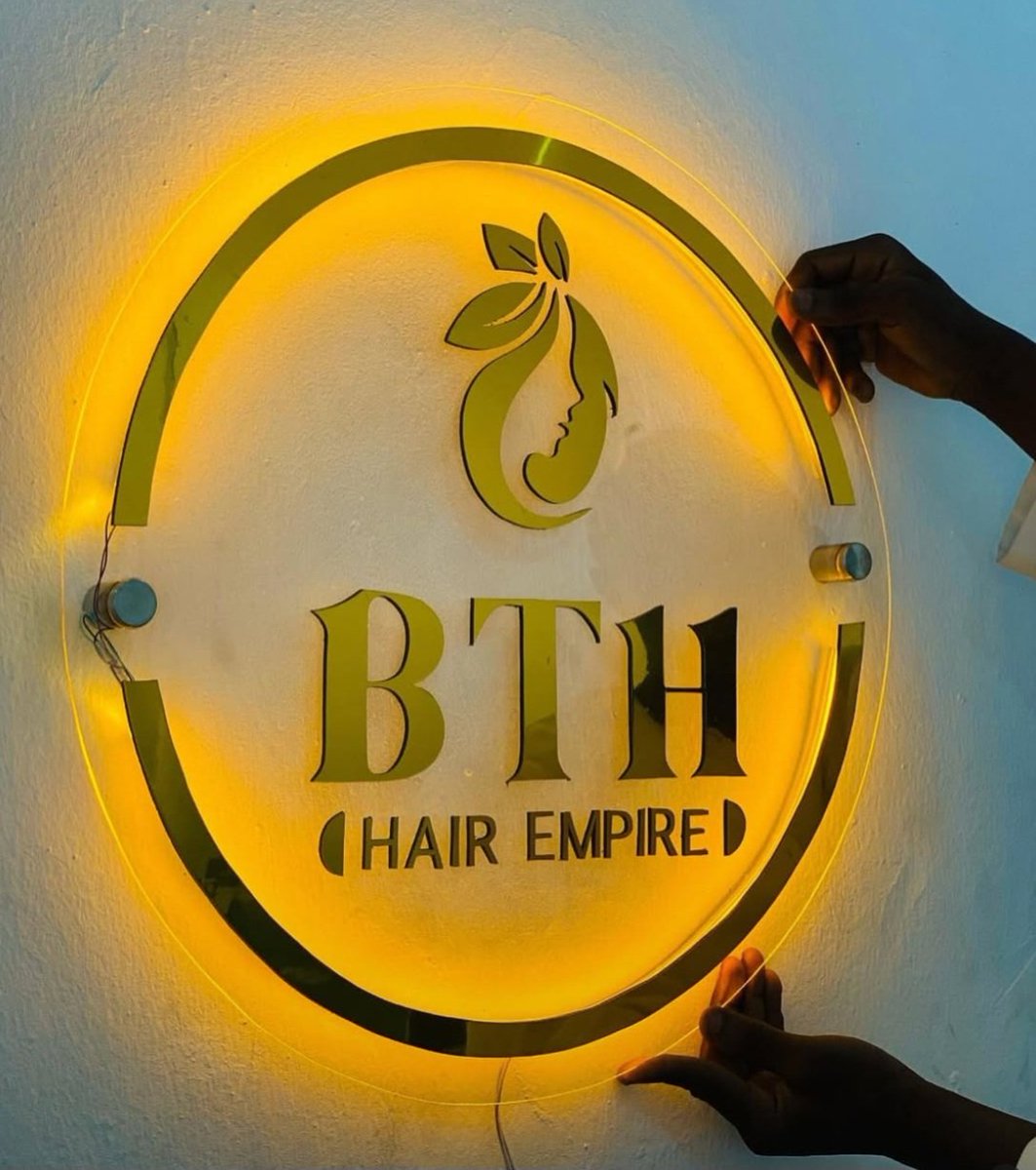 Signspacee's tweet image. Glow up your brand✨
Custom indoor acrylic LED signage for BTH Hair Empire – classy, minimal, and built to impress!

🔸 Golden finish
🔸 Warm LED glow
🔸 Perfect for salons &amp;amp; boutiques

#IndoorSignage #LEDSign #AcrylicSign #BrandGlow #Signspace